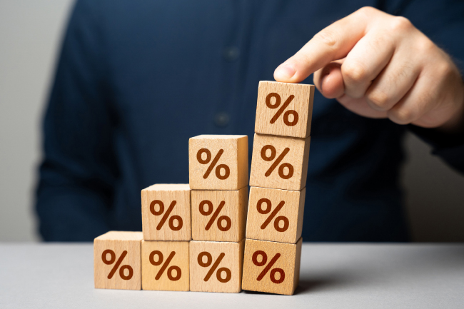 Restructuring & Recoveries